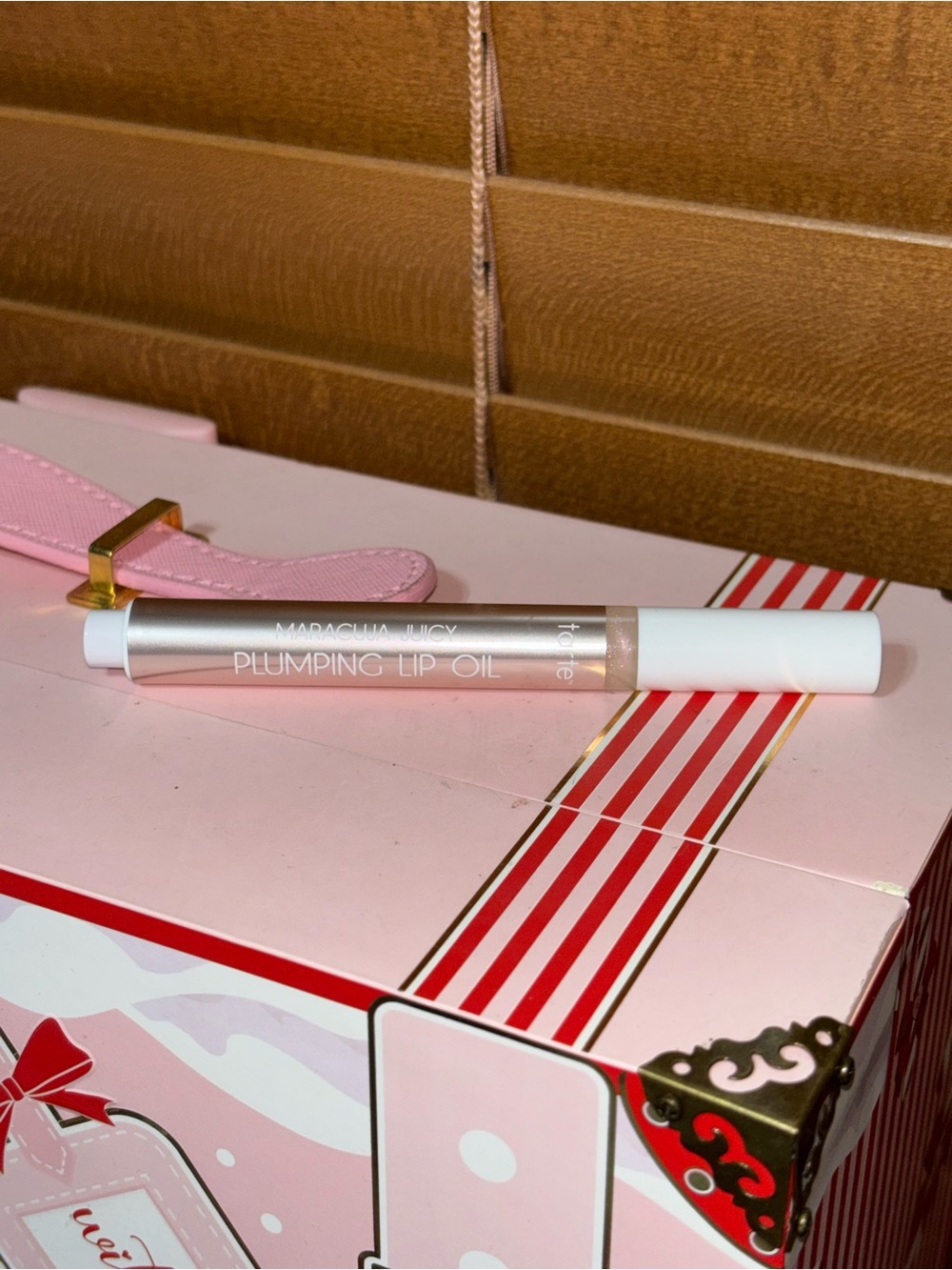 tarte Maracuja Juicy Lip Oil Plumping Lip Gloss